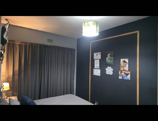 2 BEDROOM TOWNHOUSE FOR SALE IN SONNEVELD